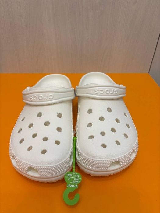 Продам Шлепанцы Crocs