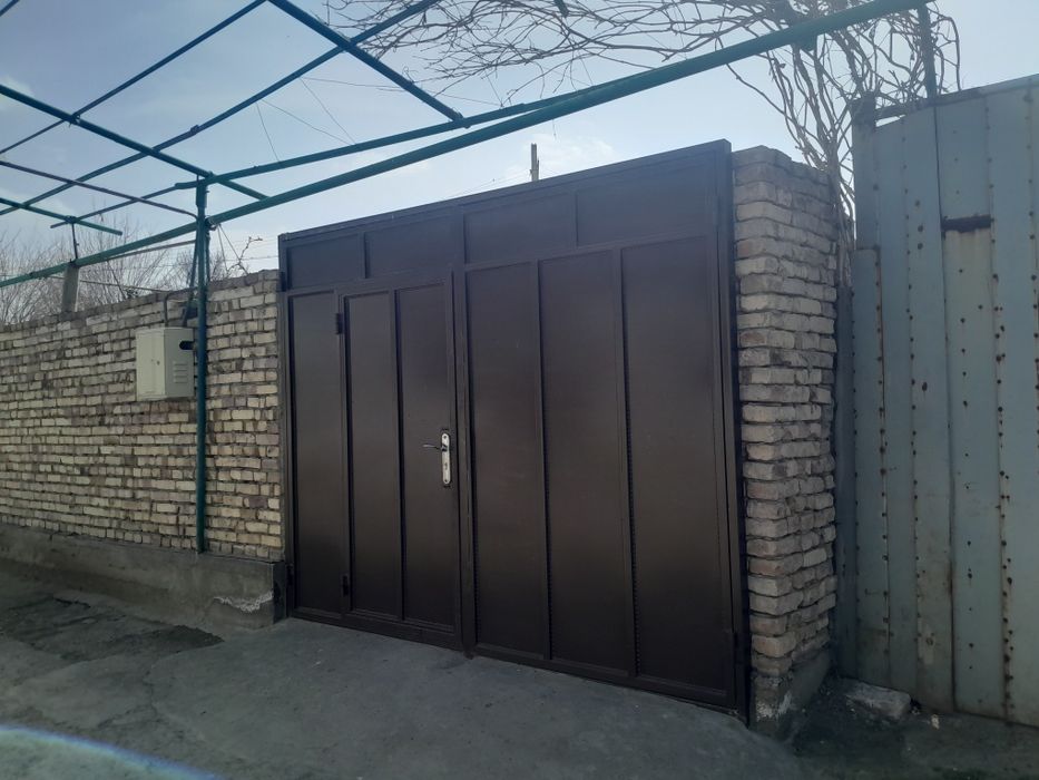 Участка сотилади