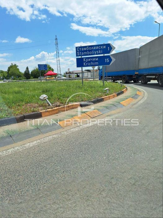 Продава се Парцел в Пловдив, Индустриална зона - Север - 5850 кв.м за 12 €/кв.м - Снимка #3