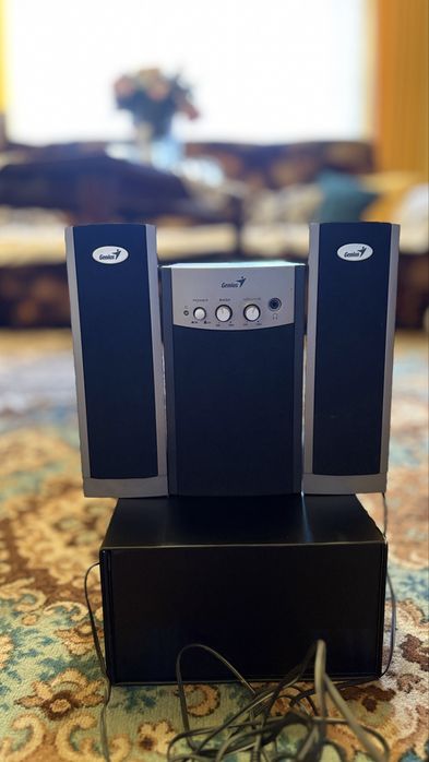 Boxe Genius 2.1 – sistem audio 2.1 – 150 lei
