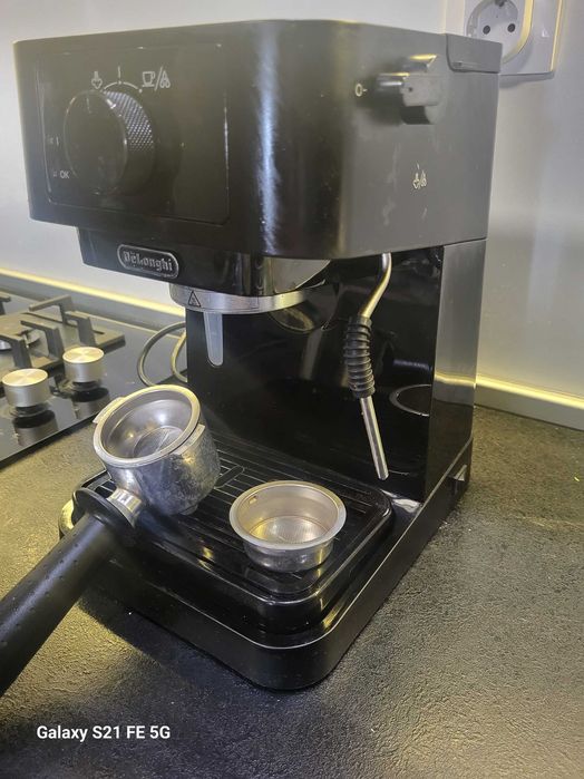 Кафемашина Delonghi EC230BK 1100W 15 BAR