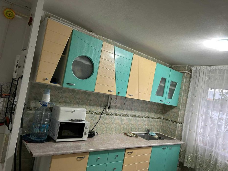 Apartament 3 camere semidecomandat, micro 3