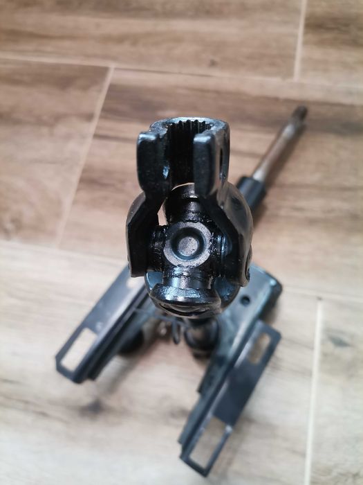 Лада Нива Резервни части за кормилно управление