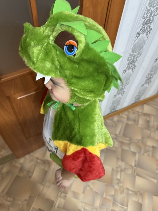 Костюм новогодний за 2000тг