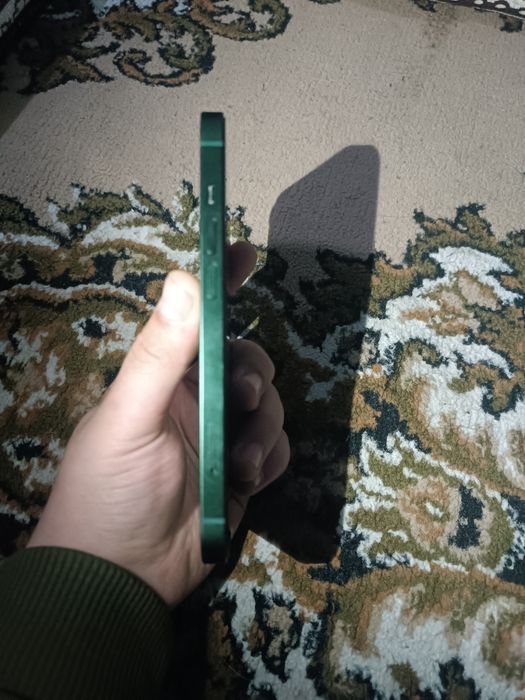 iPhone 13 holati tiniq 256/100