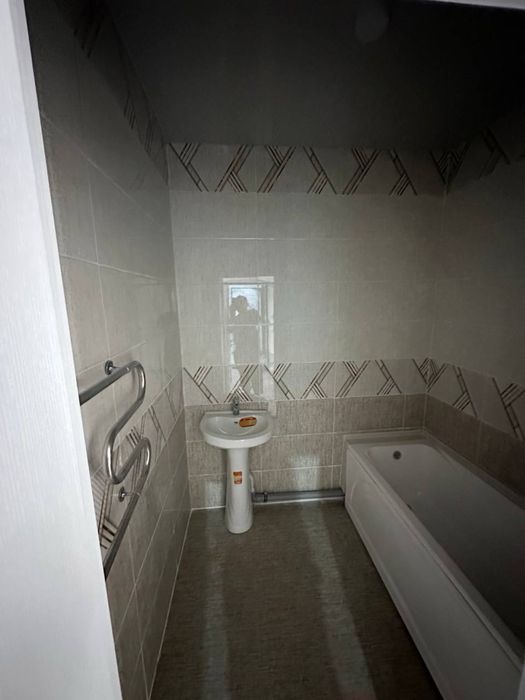 Квартира сотилади