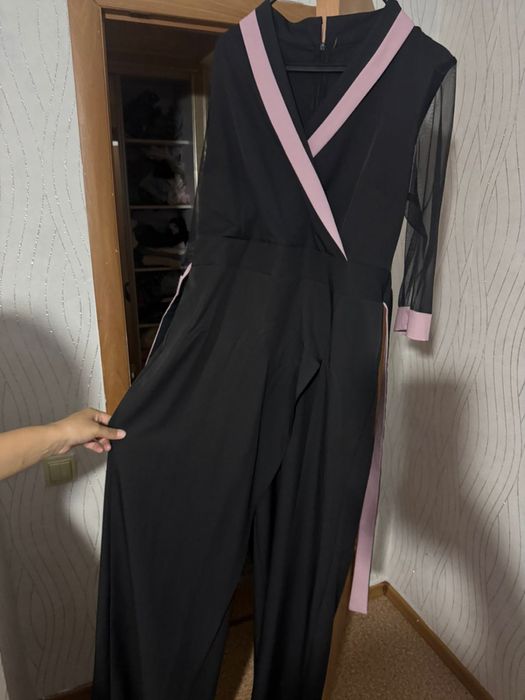 Продам платья срочно