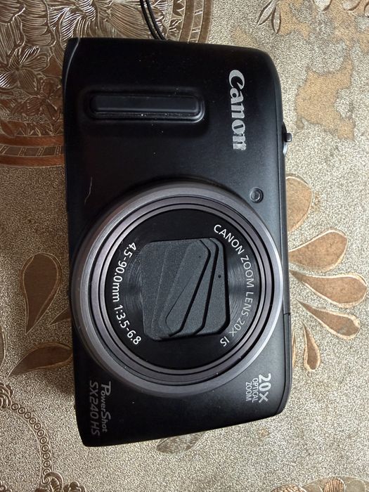 Canon powershot sx240