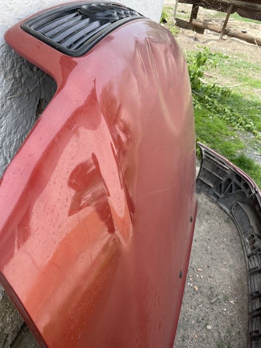 Ауди а4 б5 продаеться капот и бампер перед