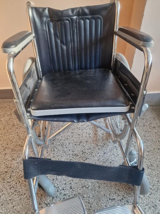 Инвалидна количка