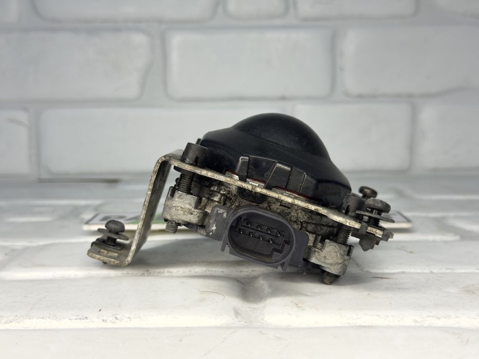 Дистроник - радар сензор AUDI A4 B9 A5 F5 8W0907561B 8W0907561