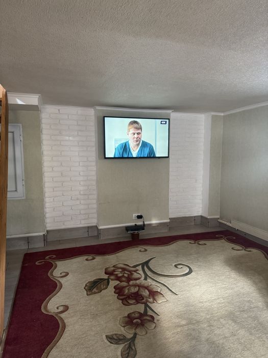 Продается дом с бассейном