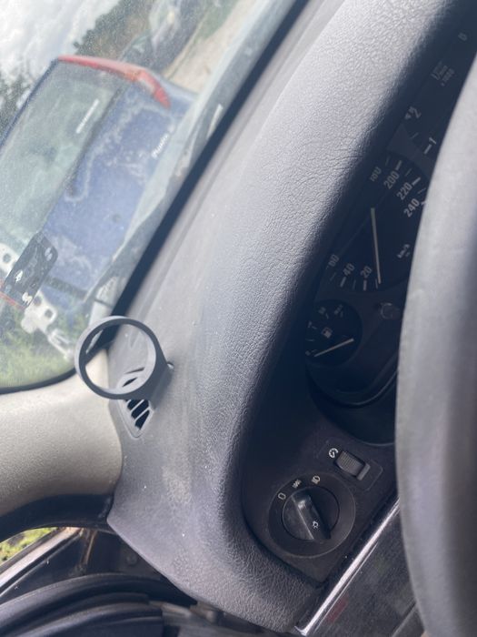 стойка за boostmeter bmw e39