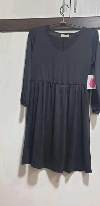 Трикотажные  платья