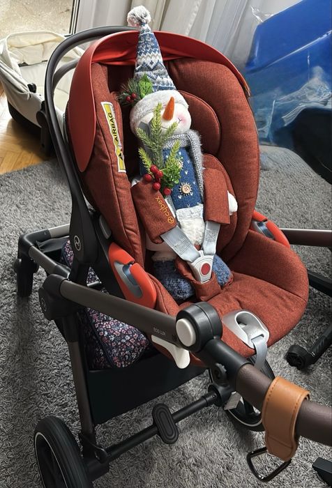 Scoică auto Cybex Cloud Z i-size Autumn Gold
