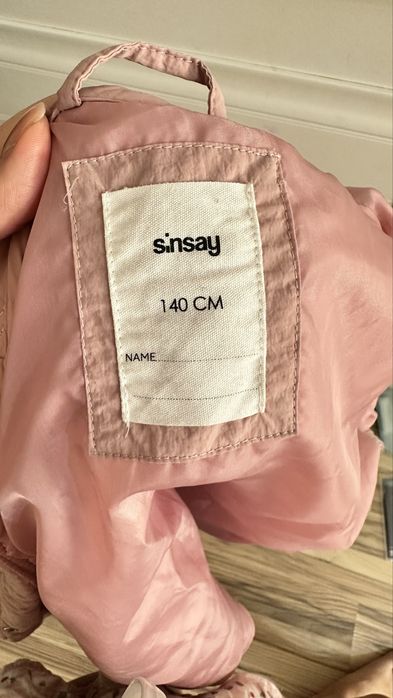 Куртка весна на девочку