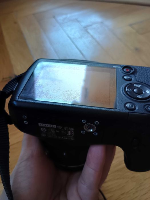 ***За без пари *** Фотоапарат Sony DSC H300