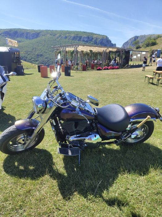 Suzuki intruder custom vl 1500lc