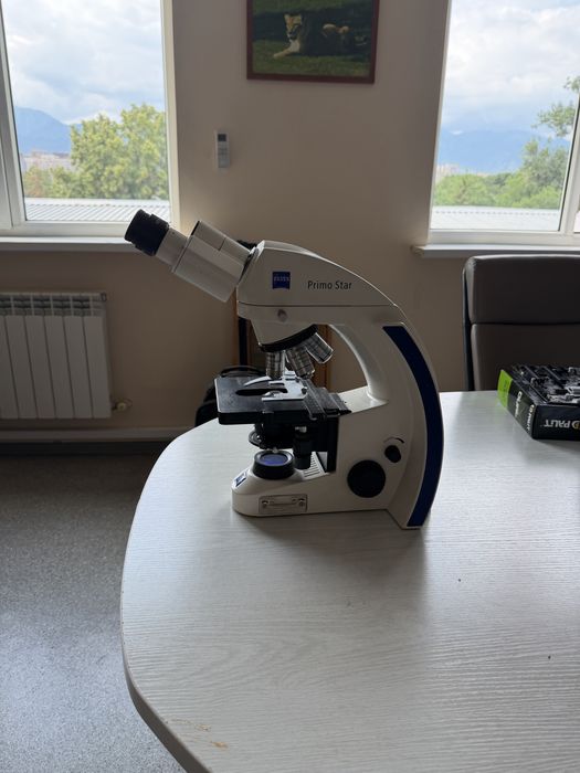 Carl Zeiss Primo Star