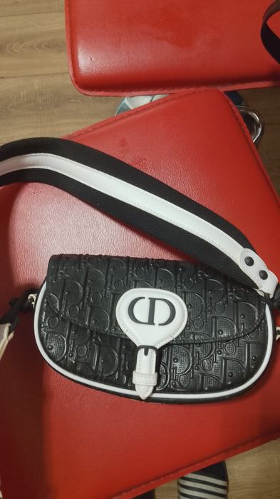 Gentuță de dama sport