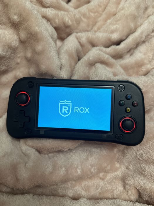 Новая приставка PSP Rox игры