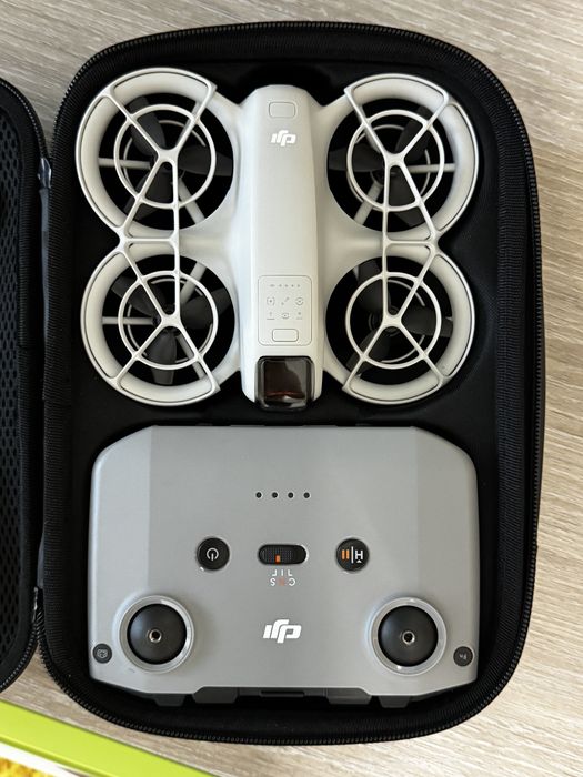 DJI Neo Fly More Combo