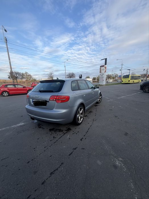 AUDI A3 Sportback 0 — imagine 2