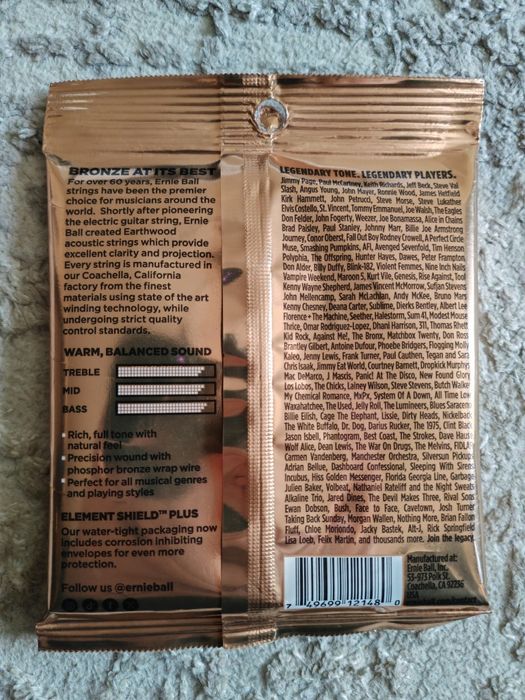 Струны для акустической гитары