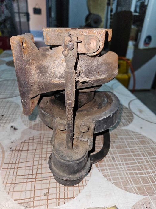 Turbina komatsu wb 93  r5