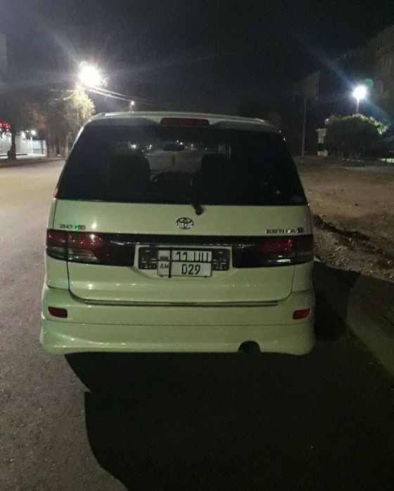 Тойота Естима срочно!