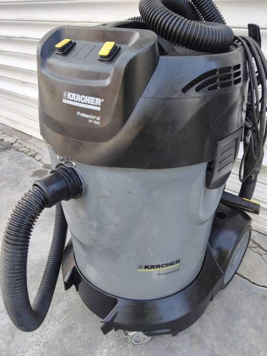 Прахосмукачк  Karcher NT 70/2 Professional 3800W с два Мотора Сухо и Мокро Строителство  Почистване