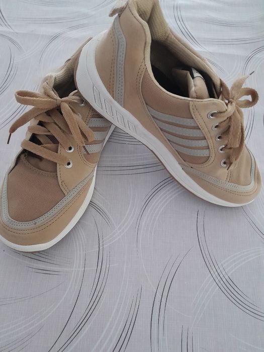 Дамски маратонки