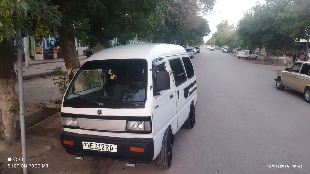 Naqd , barter va halol nasiya savdo asosida  sotiladi!