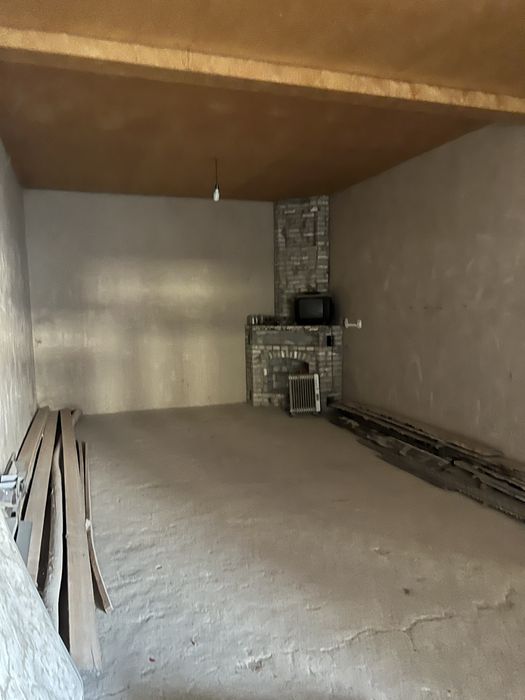 Srochna sotiladi hovli