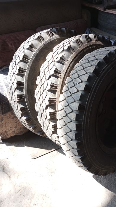 Продам резину на газ 52