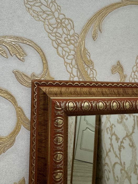 Зеркала в раме