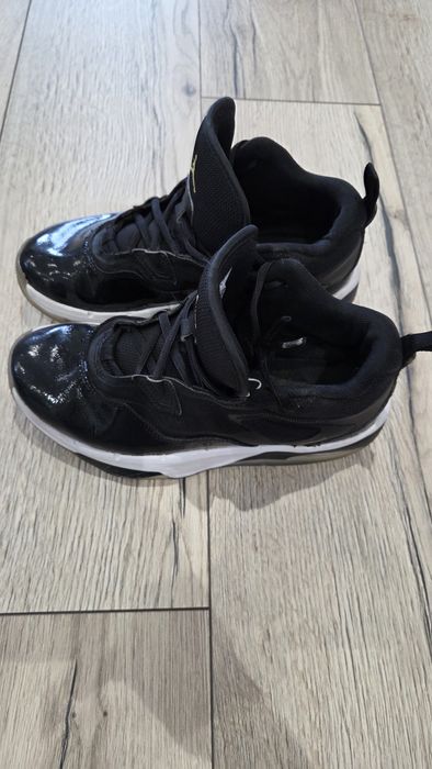 AirJordan Stay Loyal 3, mar 38.5 (EU 36]