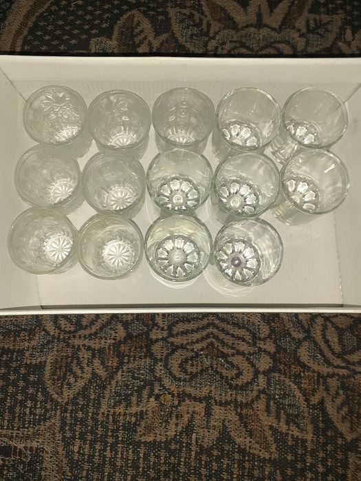 Продам наборы рюмок.