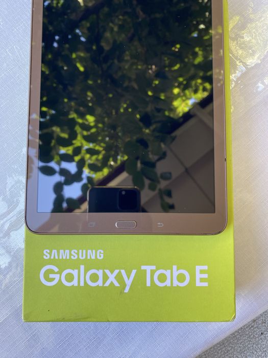 Samsung Tab E Сотилади
