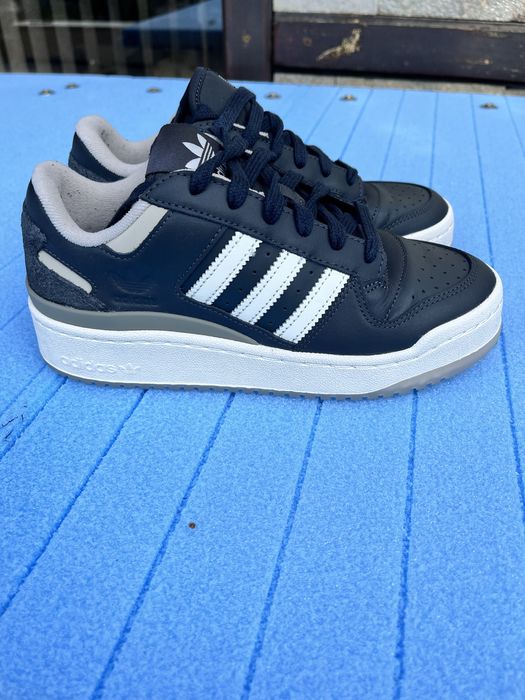 Маратонки Адидас