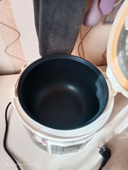 Мультиварка Редмонд + подарок