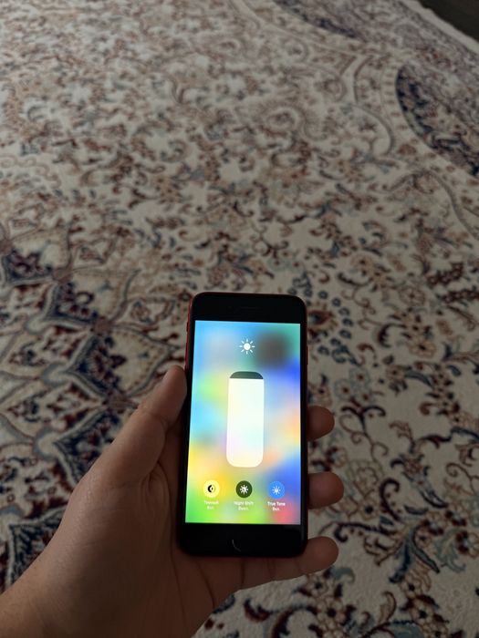 Айфон 8/64Гб - В идеальном состоянии