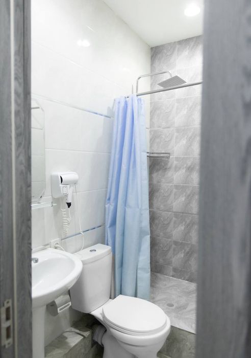 Kunlik kvarteriya Mehmonxona arzon toza xonalar