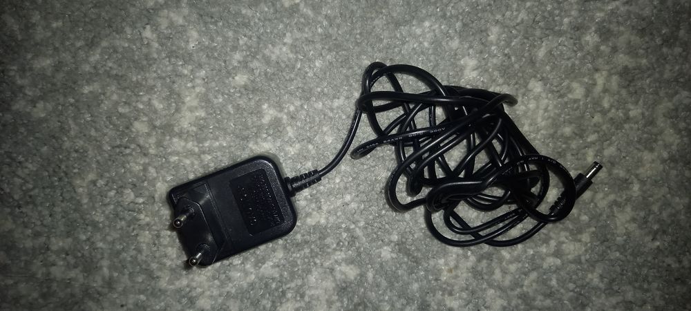 Fântână pentru pisici