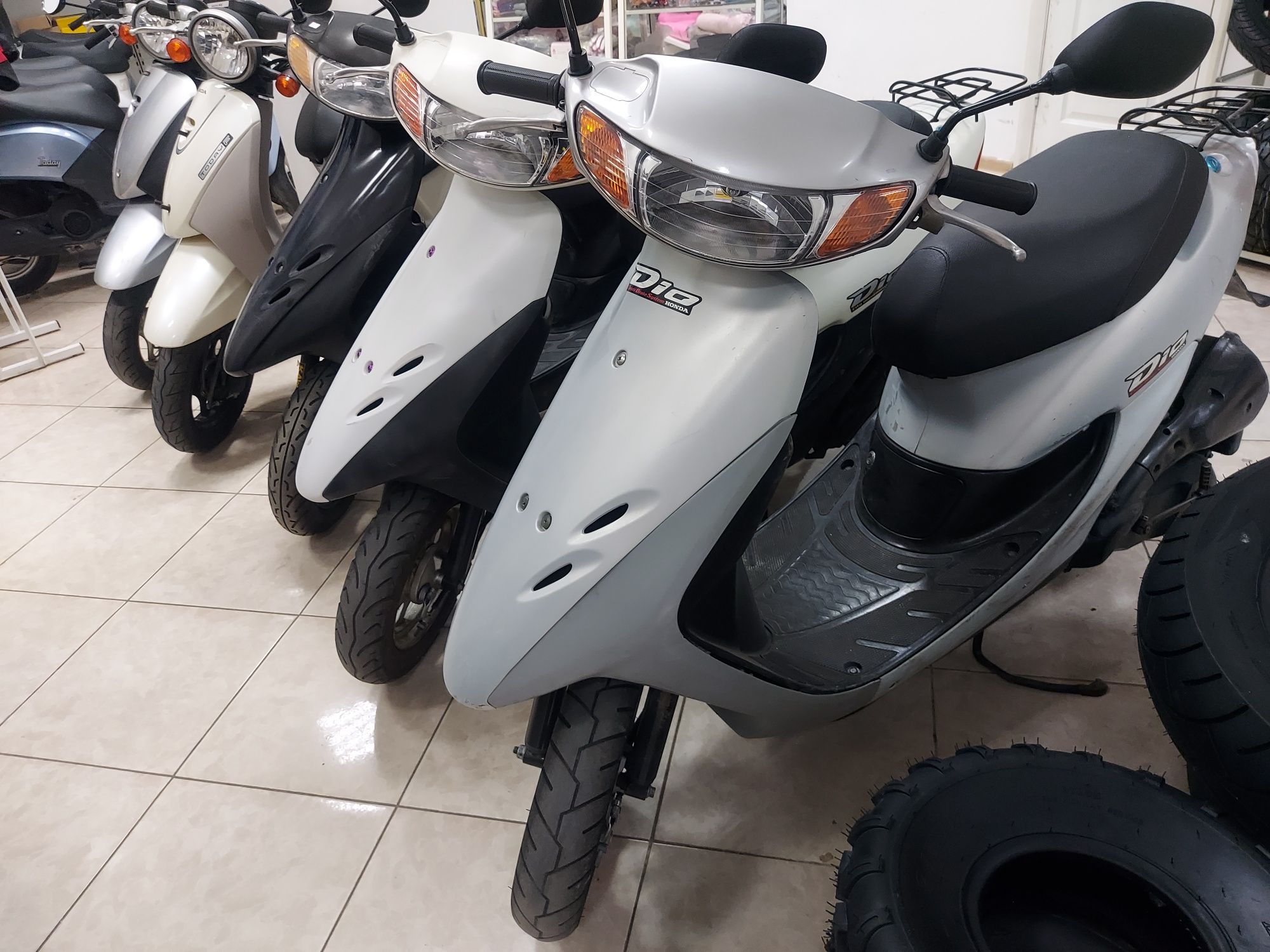 Ветровое стекло на скутер Honda Dio