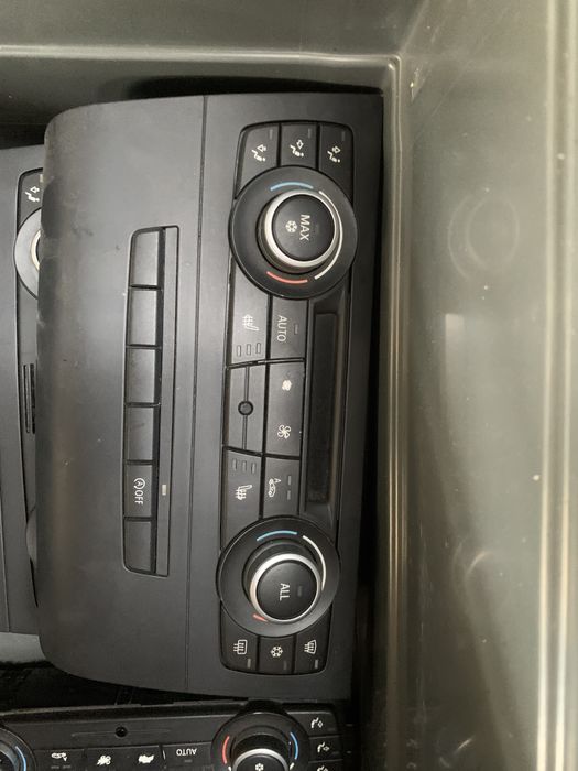 Panou clima bmw seria 3 e90 e91 e92 e93 bmw seria 1 e81 e82 e87 e88