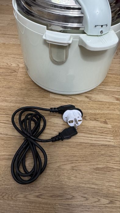 Скороварка, мультиварка, рисоварка