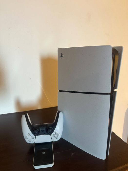 Playstation 5 + Logitech G935