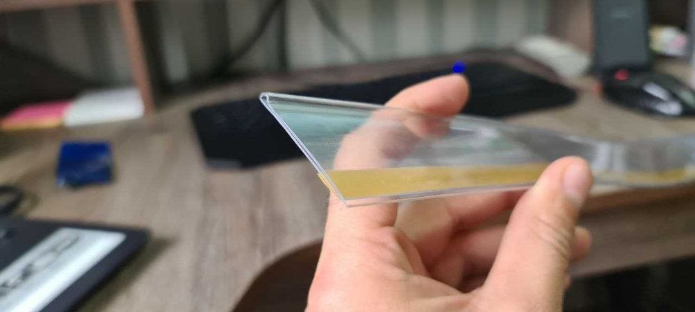 Ценник для стеллажа супермаркета. Ценникодержатель DBR