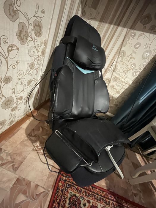продам массажное кресло